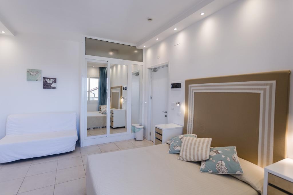 Hotel Speranza Lido di Jesolo Buitenkant foto